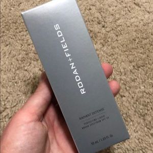 Rodan + Fields Radiant Defense Tinted Moisturizer